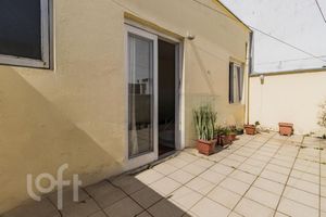 Image 27 - 304935