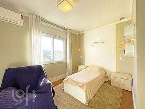 Image 34 - 304960
