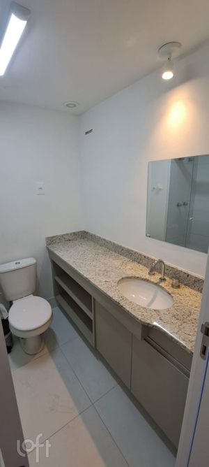 Image 4 - 304981
