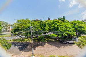 Image 15 - 304987