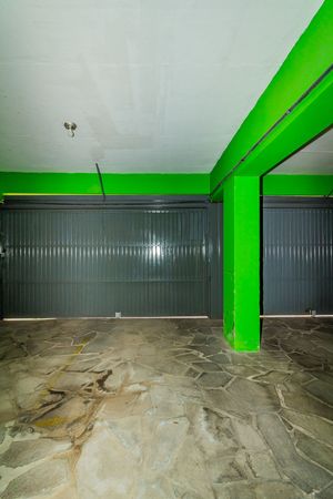 Image 20 - 304987