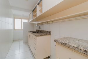 Image 18 - 304989