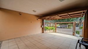 Image 38 - 305161