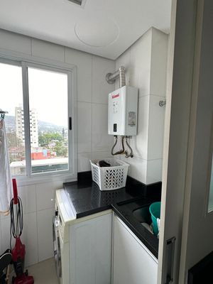 Image 11 - 305171