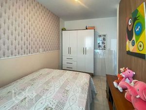 Image 15 - 305230
