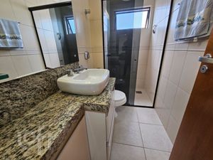 Image 7 - 305232