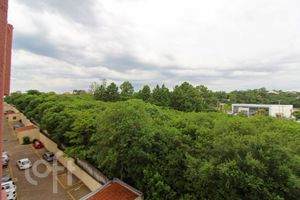 Image 27 - 305241