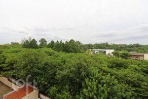 Image 23 - 305241