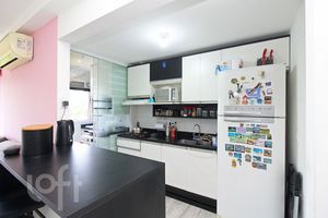 Image 10 - 305241
