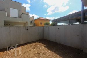 Image 8 - 305316