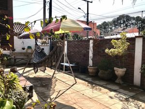 Image 16 - 305400