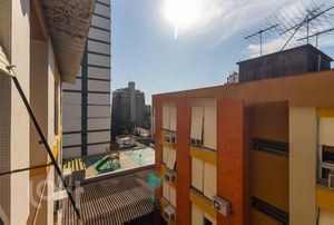 Image 3 - 305452