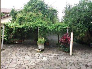 Image 18 - 305533