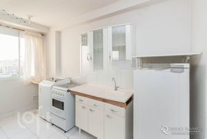 Image 4 - 305552