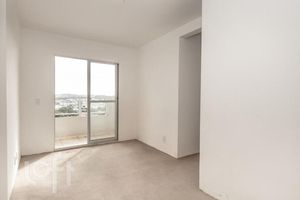 Image 22 - 305620