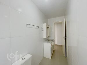 Image 11 - 305633