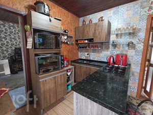 Image 29 - 305650