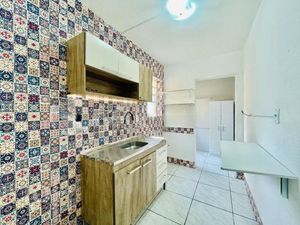 Image 3 - 305654