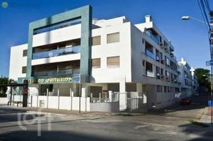 Image 33 - 305667