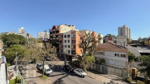 Image 14 - 305678