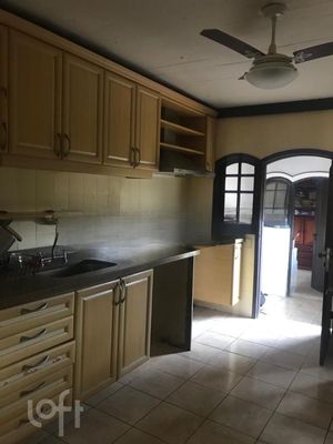 Image 11 - 305728