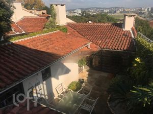 Image 19 - 305728