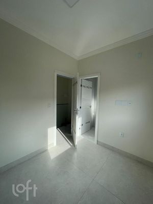 Image 11 - 305812