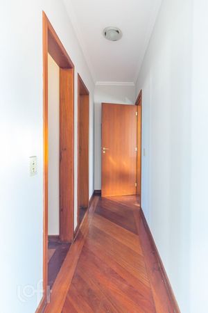 Image 22 - 305818