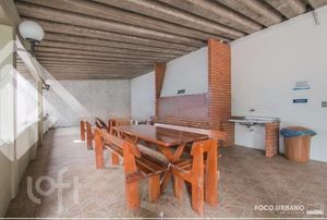Image 8 - 305859