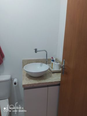 Image 10 - 305887