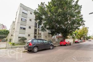 Image 10 - 305893