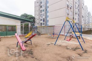 Image 22 - 305898