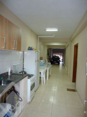 Image 14 - 305914