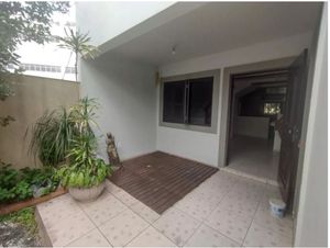 Image 1 - 305920
