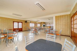 Image 21 - 305929