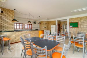 Image 18 - 305929