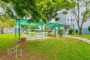 Image 17 - 305929