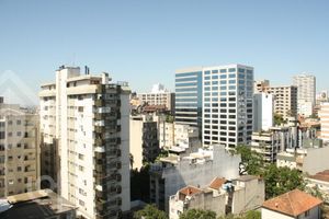 Image 24 - 305957