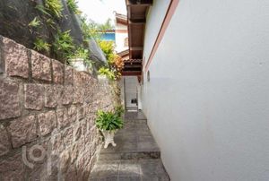 Image 27 - 306079