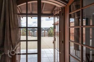 Image 35 - 306079