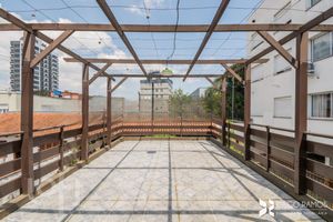 Image 13 - 306116