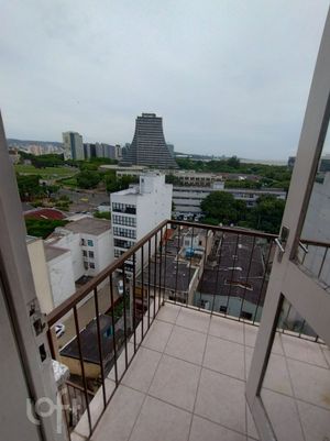 Image 15 - 306122