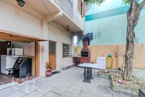 Image 31 - 306131