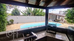 Image 15 - 306159