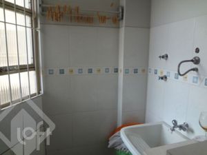 Image 11 - 306278
