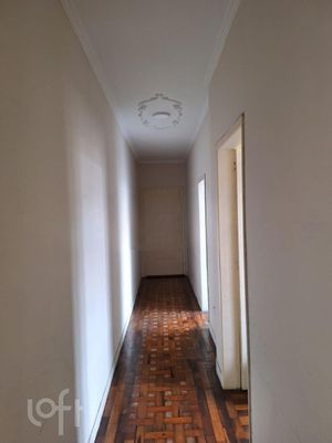 Image 21 - 306301