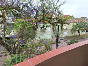 Image 6 - 306301