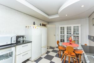 Image 40 - 306315