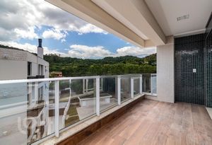 Image 8 - 306332