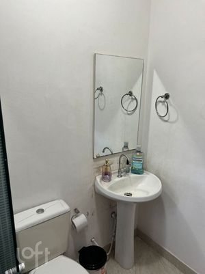 Image 17 - 306342